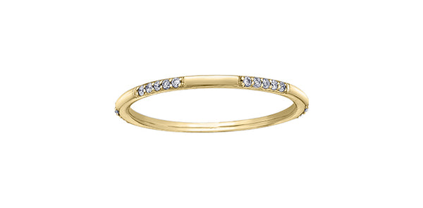10K Yellow Gold 0.10cttw Diamond Band - size 6.5