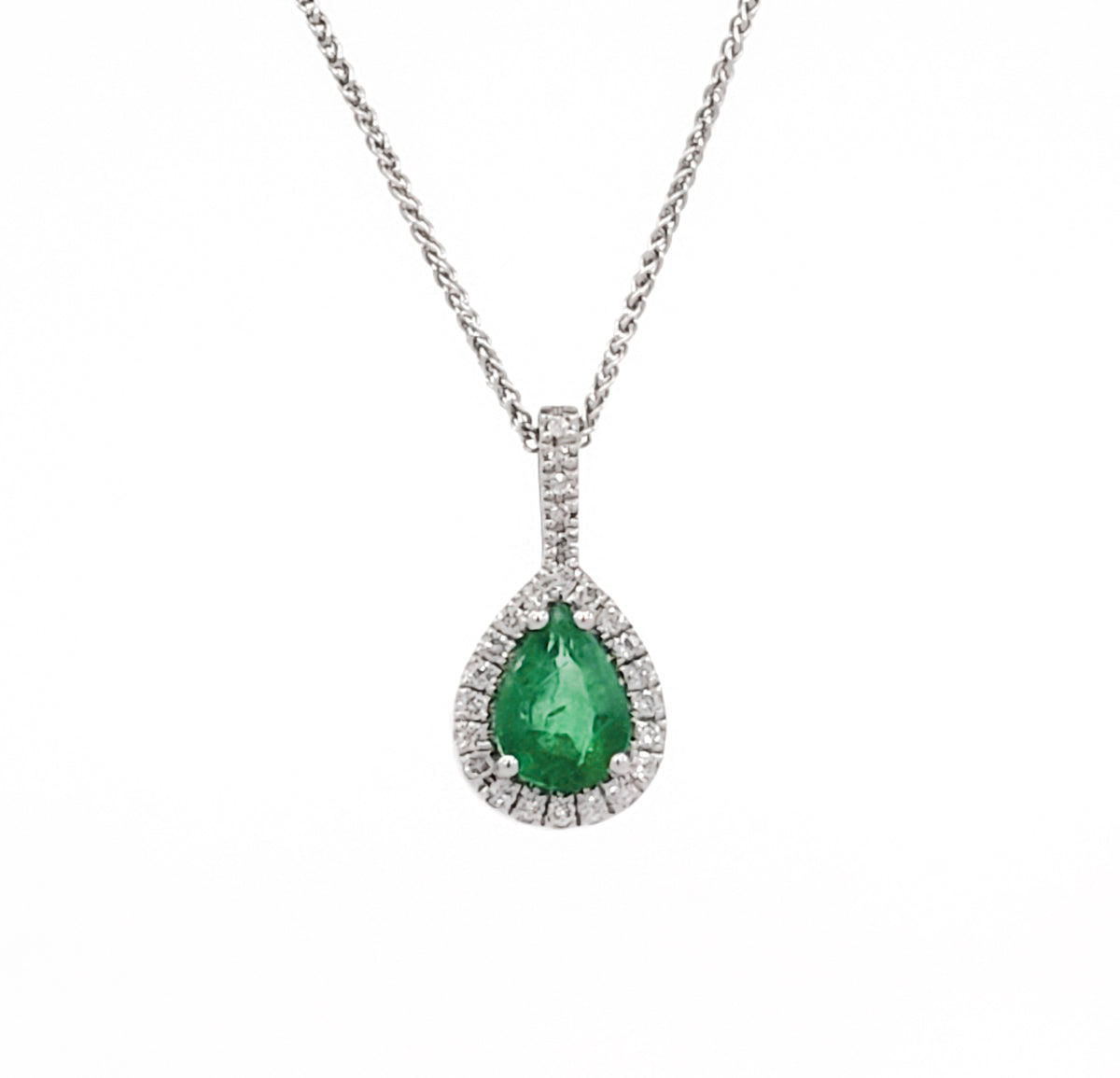 10/14K White Gold 0.70cttw Pear Cut Emerald and 0.11cttw Diamond Pendant, 18&quot;