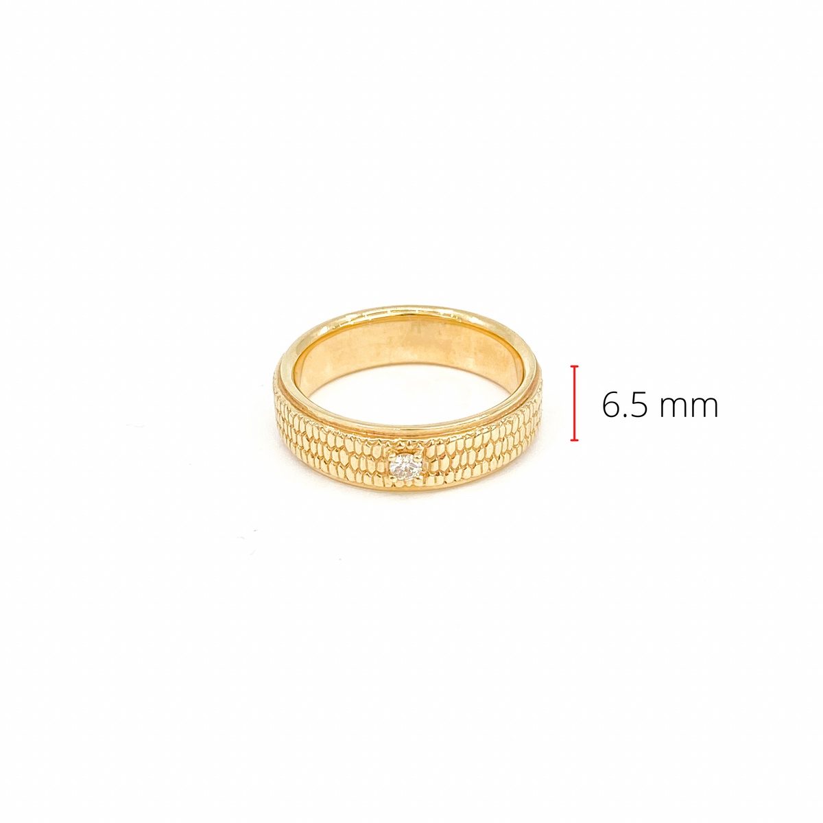 14K Yellow Gold 0.07cttw Canadian Diamond Gents Diamond Ring, size 10