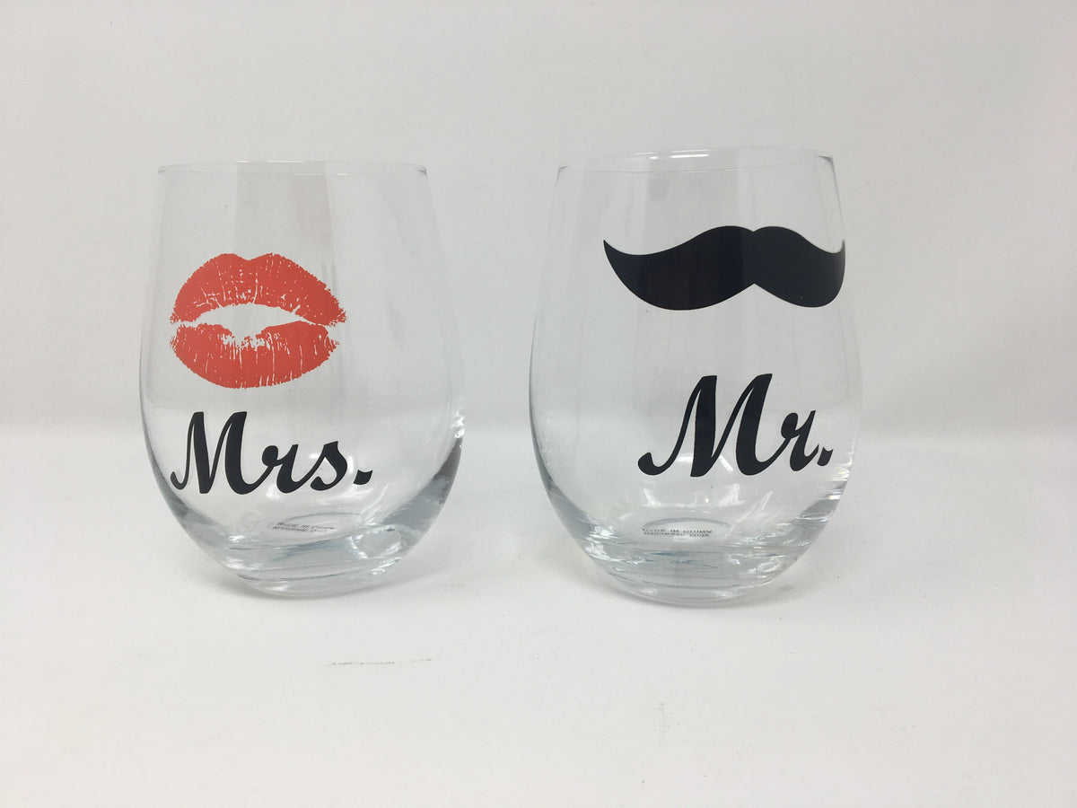 Mr &amp; Mrs Stemless Wine Glass Set