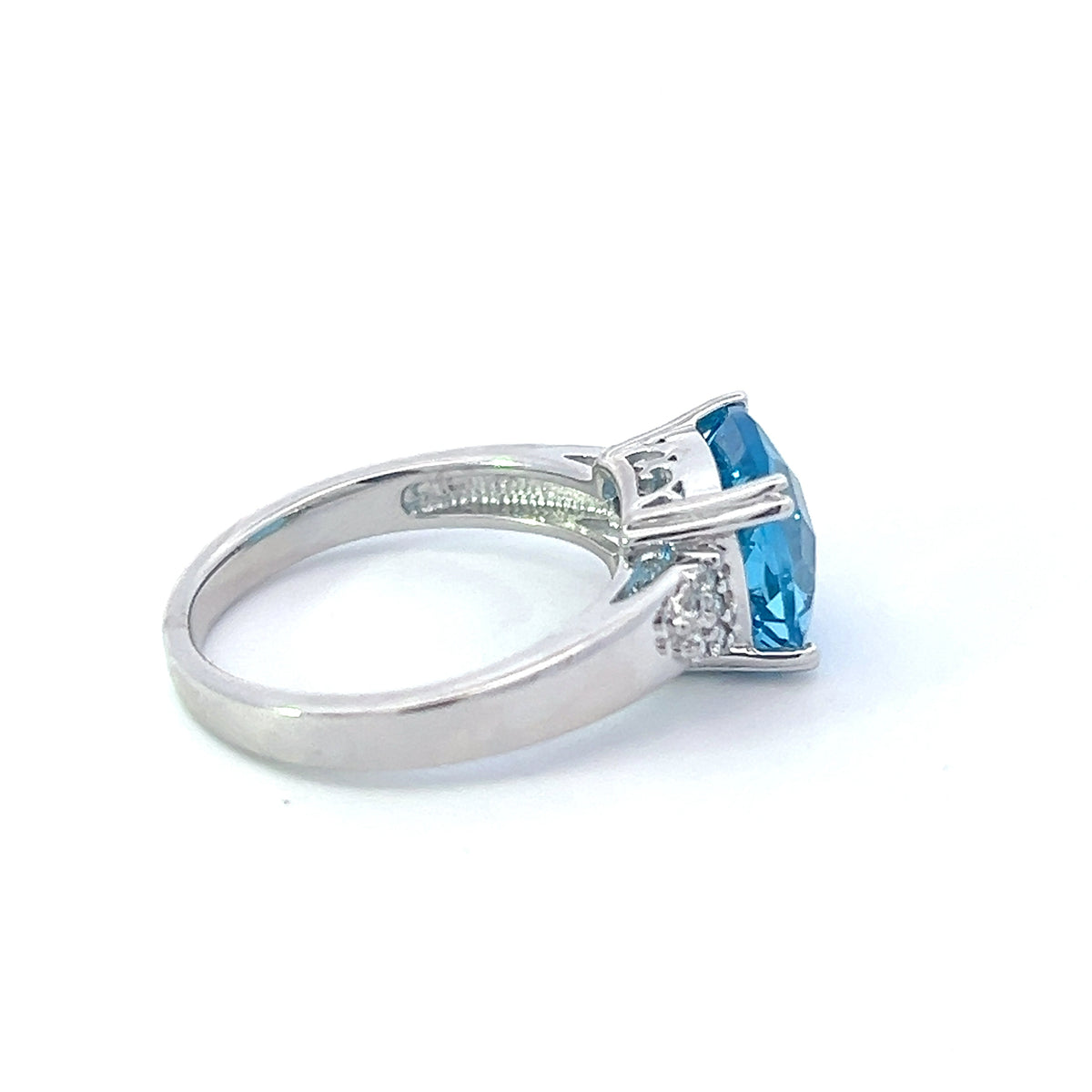 10K White Gold  9mm Blue Topaz and 0.10cttw Diamond Ring - Size 6