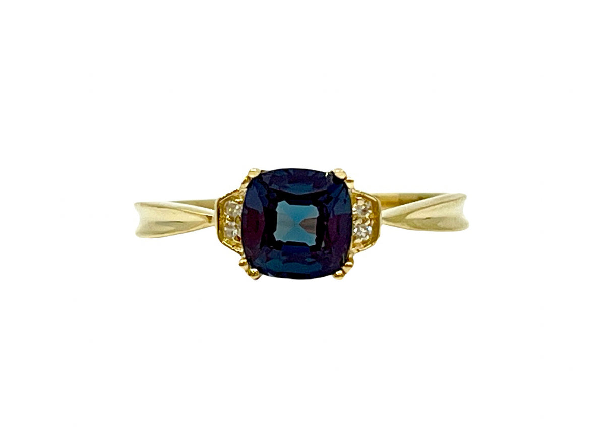 10K Yellow Gold 1.00cttw Created Alexandrite and 0.02cttw Diamond Ring, size 7