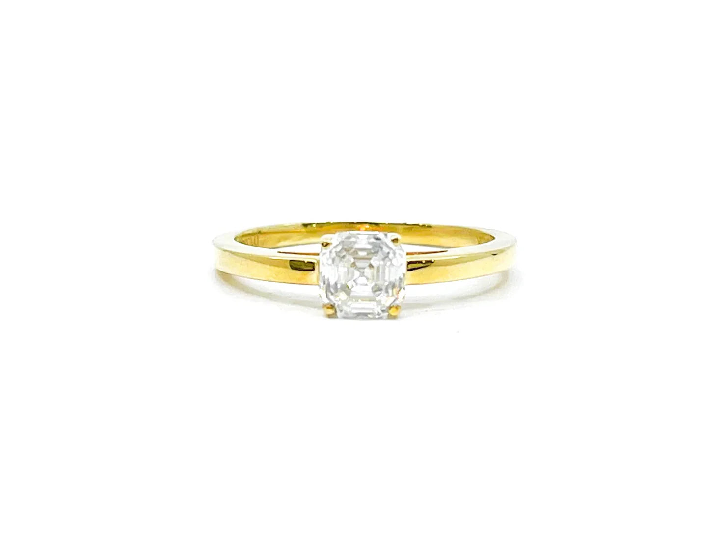 Moissanite Engagement Rings