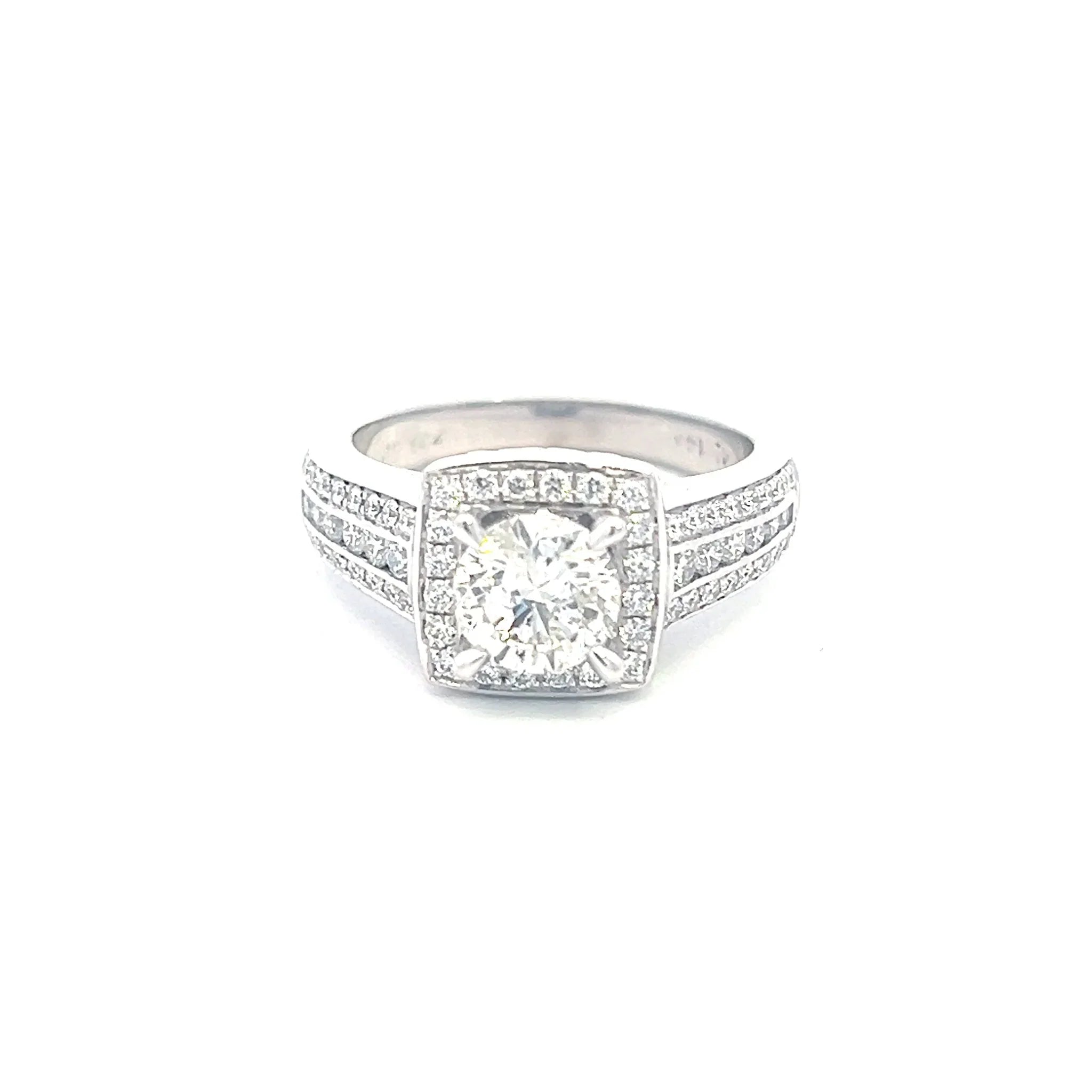 Multi-stone Diamond rings