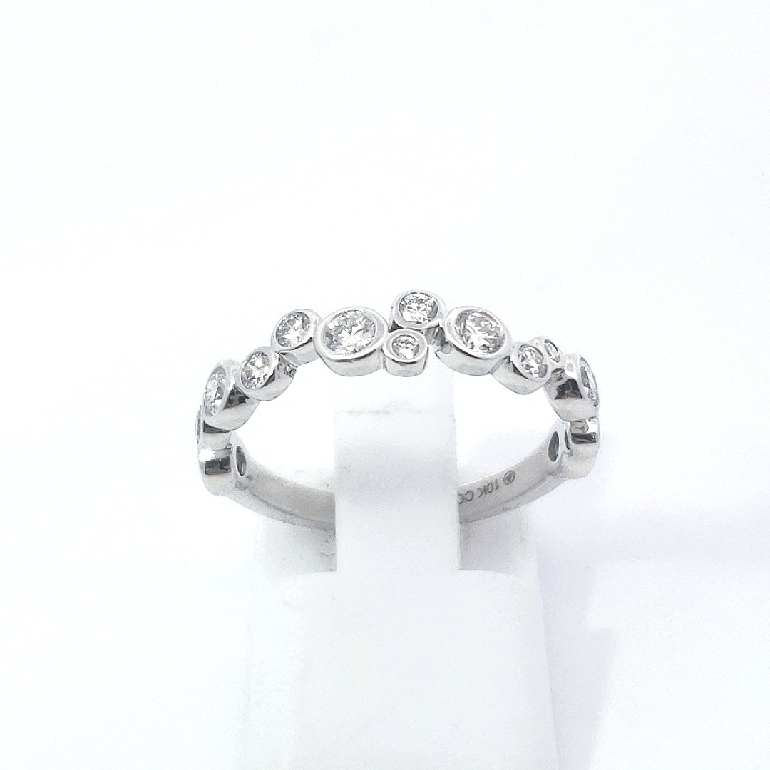 10K White Gold 0.58 cttw Diamond Ring