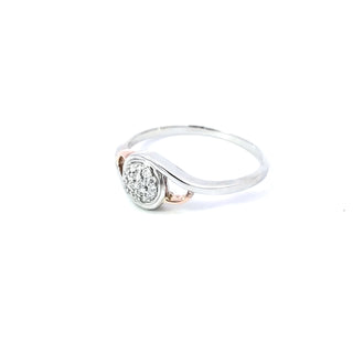 Anillo de diamantes de 0,102 quilates en oro blanco y rosa de 10 quilates