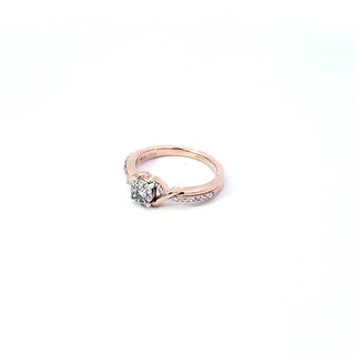 Anillo de diamantes de 0,19 quilates en oro blanco y rosa de 10 quilates
