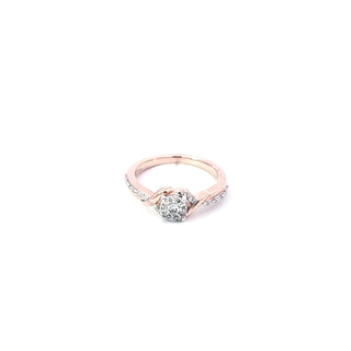 Anillo de diamantes de 0,19 quilates en oro blanco y rosa de 10 quilates