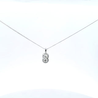 Colgante de diamantes de 0,33 quilates en oro blanco de 10 quilates, 18"