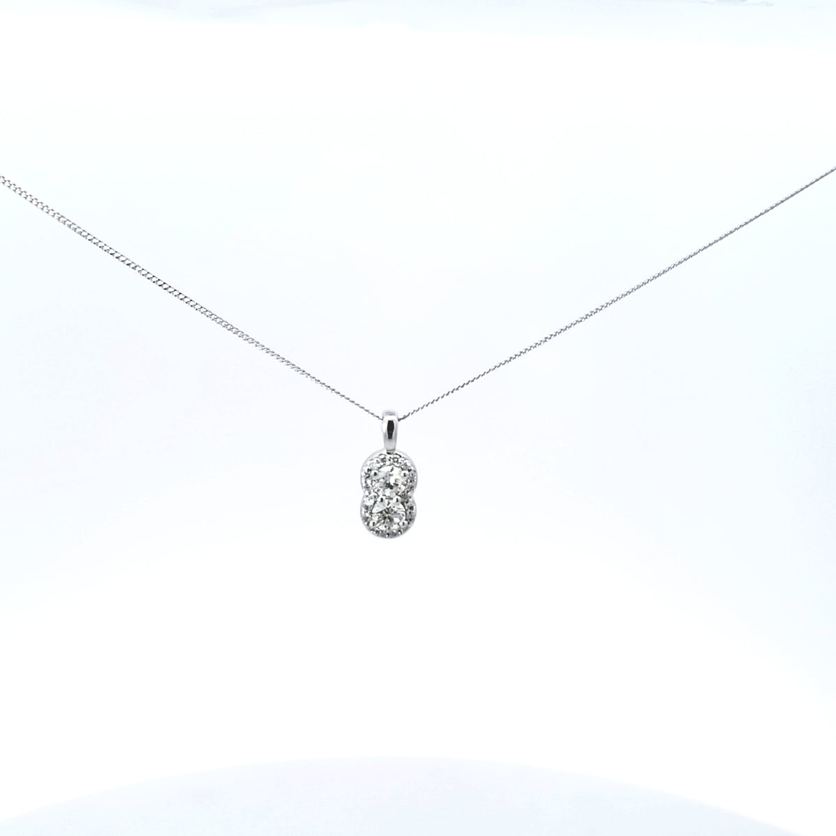 10K White Gold 0.33 cttw Diamond Pendant, 18&quot;