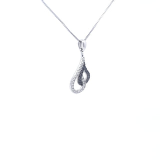 Colgante de diamantes de 0,25 quilates en oro blanco de 10 quilates, 18"