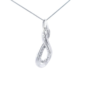 Colgante de diamantes de 0,05 quilates en oro blanco de 10 quilates, 18"