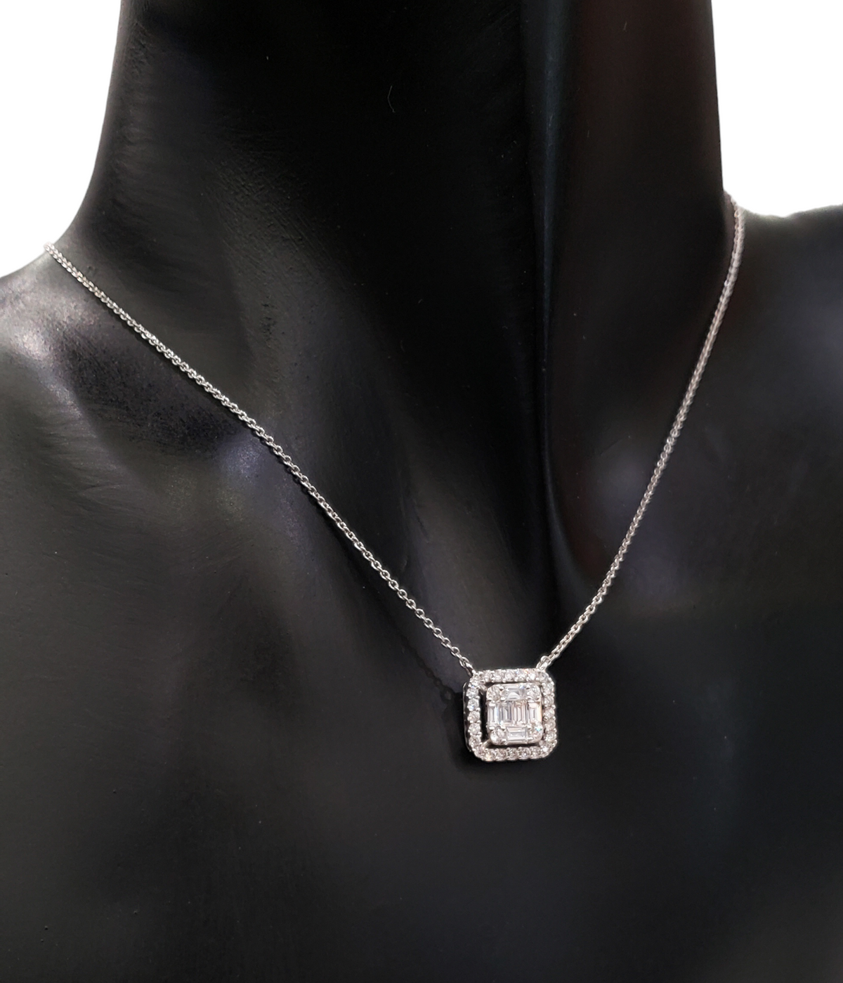 14K White Gold 0.51 cttw Diamond Pendant