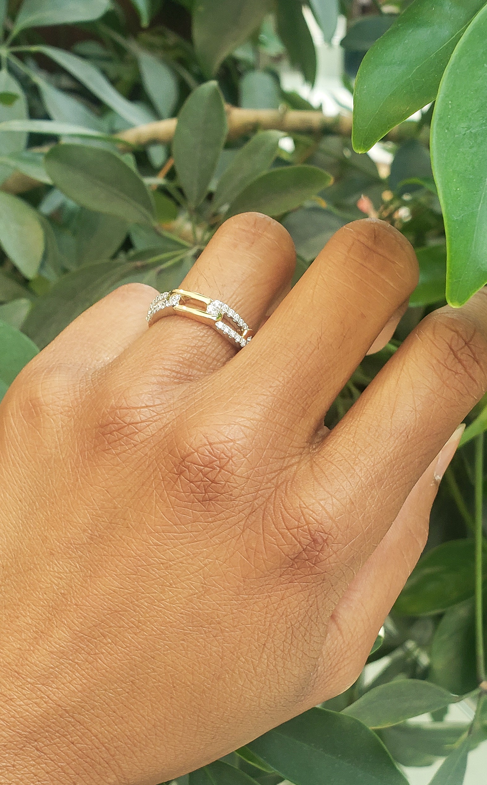 14K Yellow and White Gold 0.21 cttw Diamond Ring - 4.5