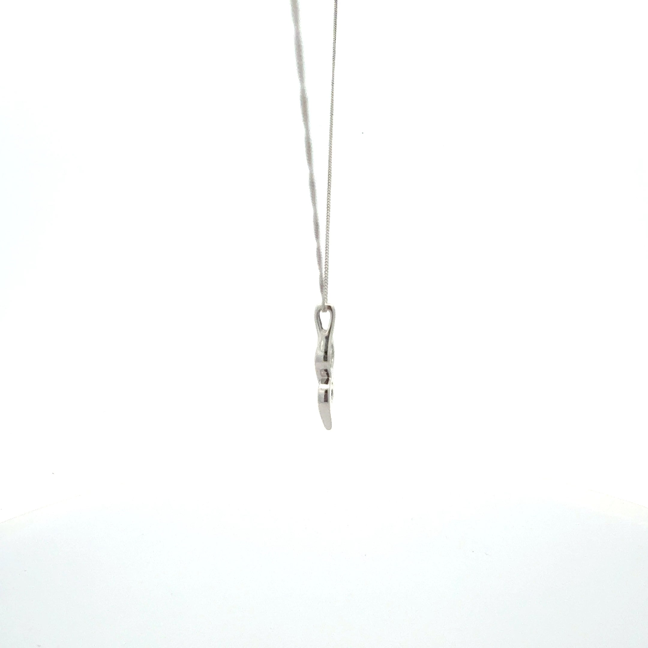 10K White Gold 0.20cttw Diamond Necklace