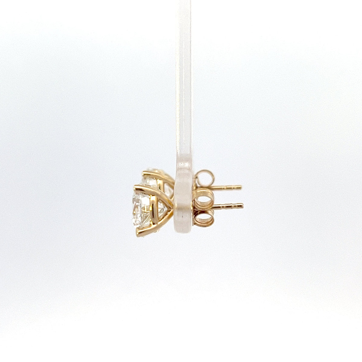 Aretes de oro amarillo de 14 quilates con diamantes cultivados en laboratorio de 1,05 quilates