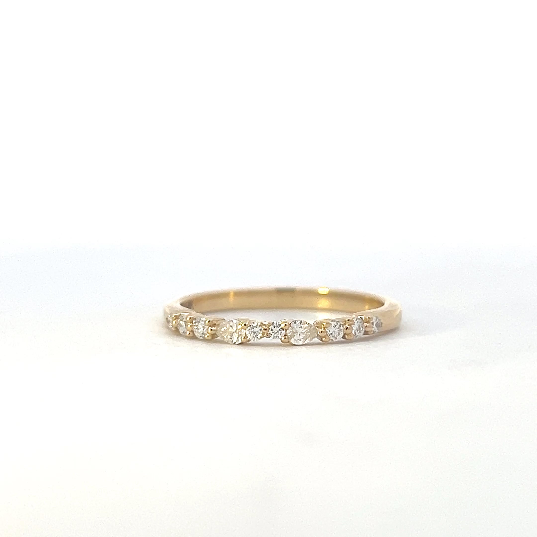 10K Yellow Gold 0.22cttw Diamond Wedding Band - 4 / White gold