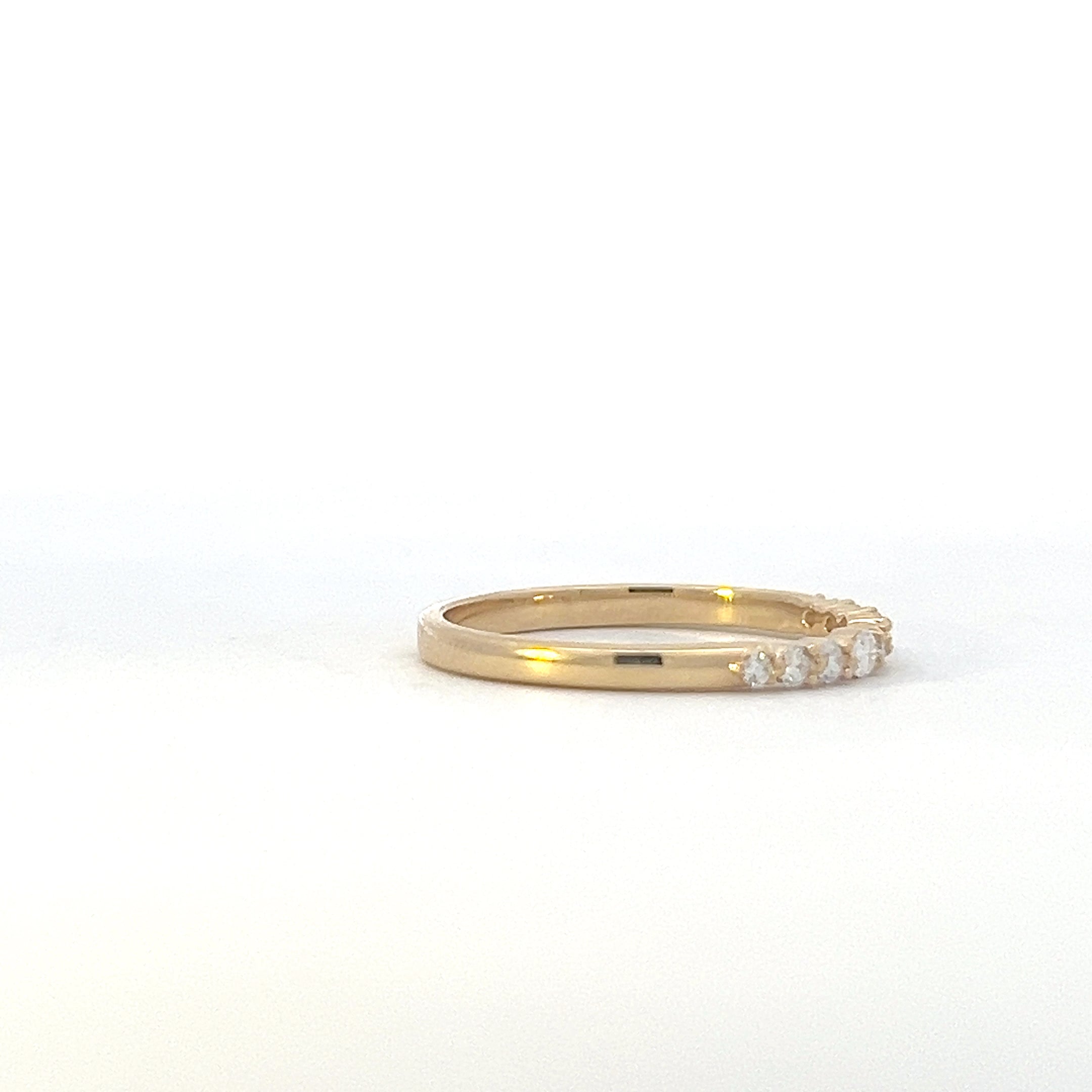 10K Yellow Gold 0.22cttw Diamond Wedding Band - 4 / White gold