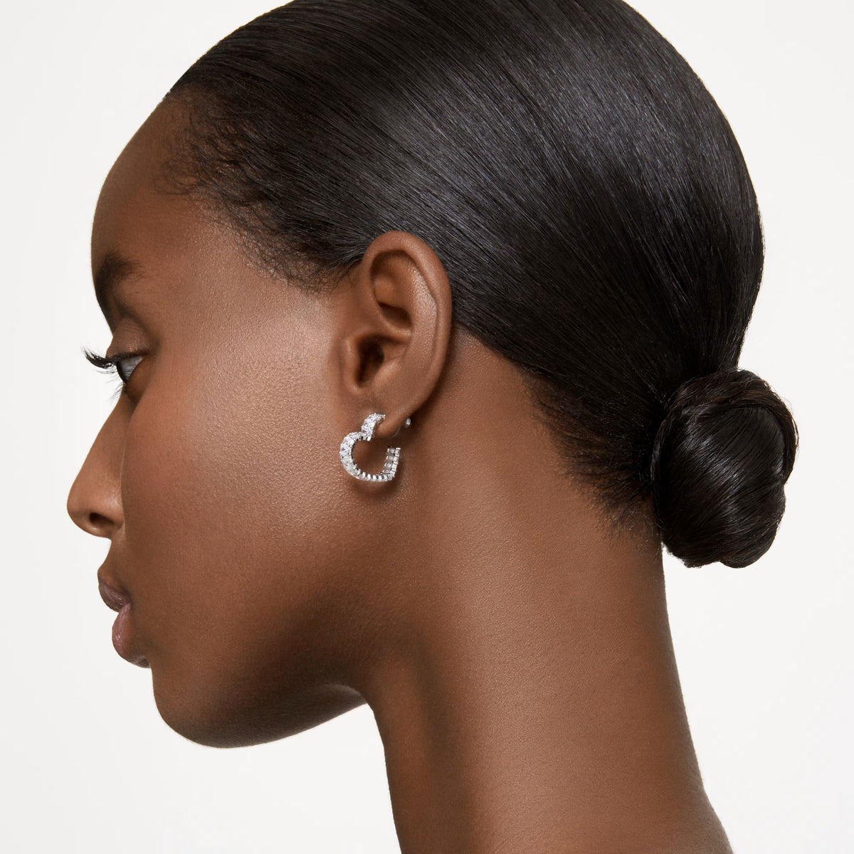 Swarovski Matrix hoop earrings, Baguette cut, Heart, Small, White, Rhodium plated - 5653170/5689693 (SS)