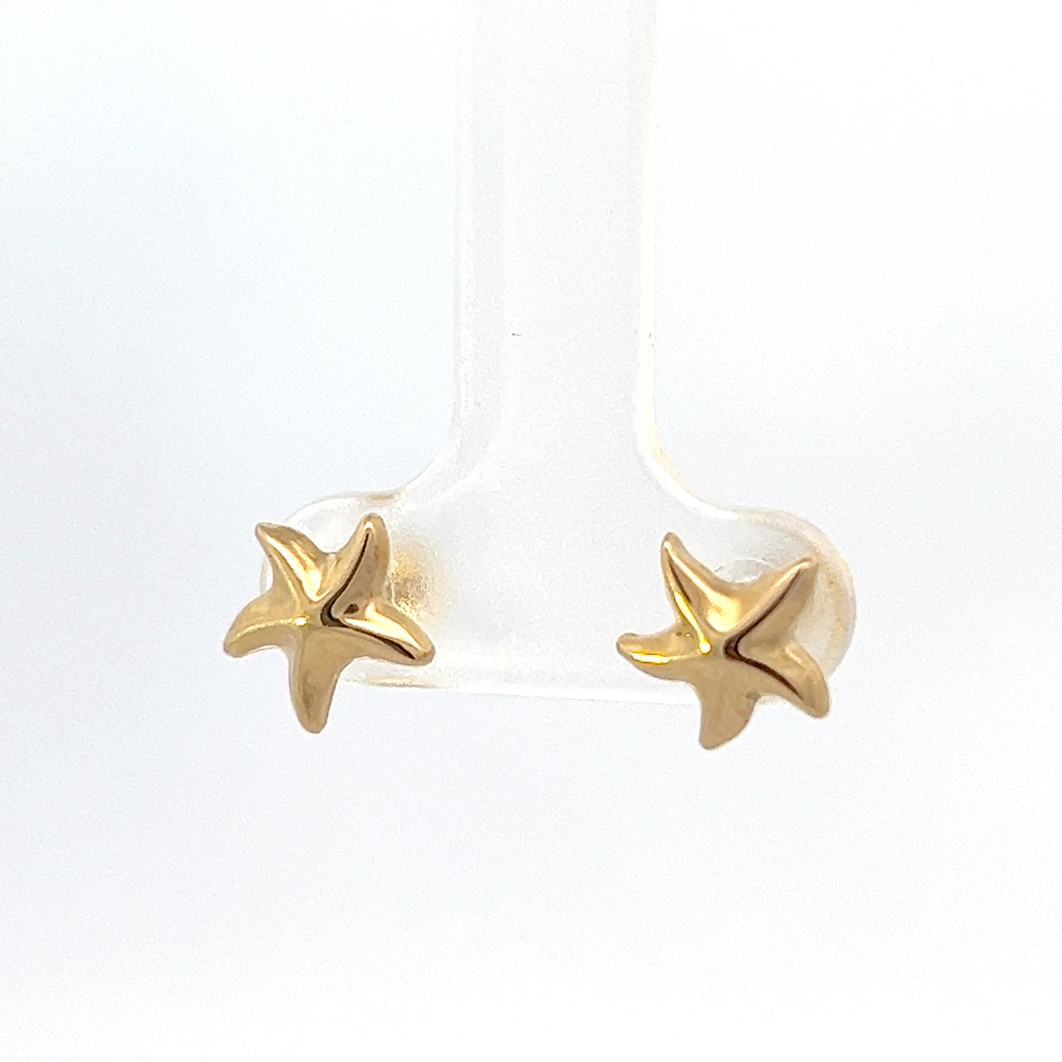 14K Yellow Gold Starfish stud earrings
