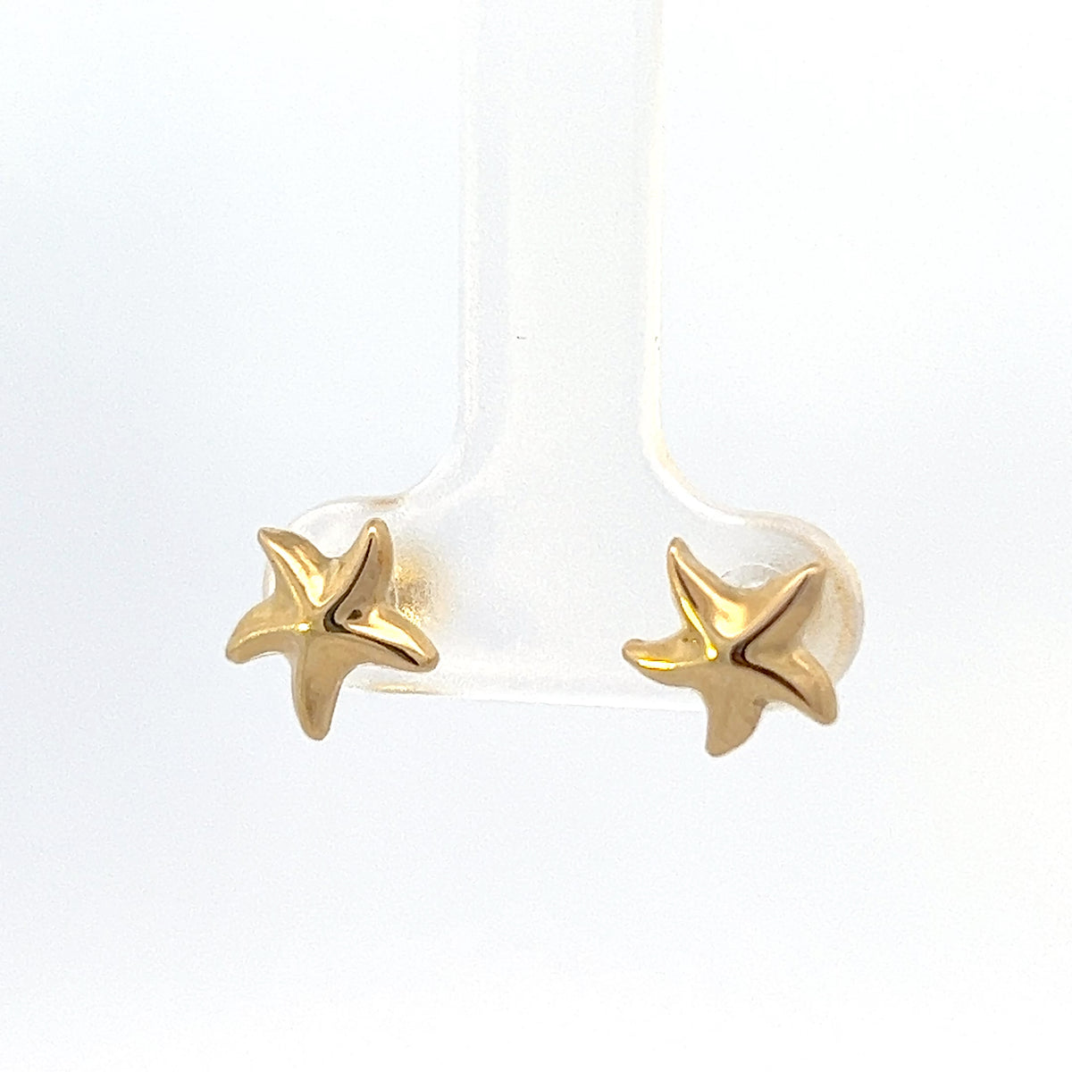 14K Yellow Gold Starfish stud earrings