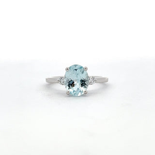 14K White Gold Aquamarine and 0.10cttw Canadian Diamond Ring