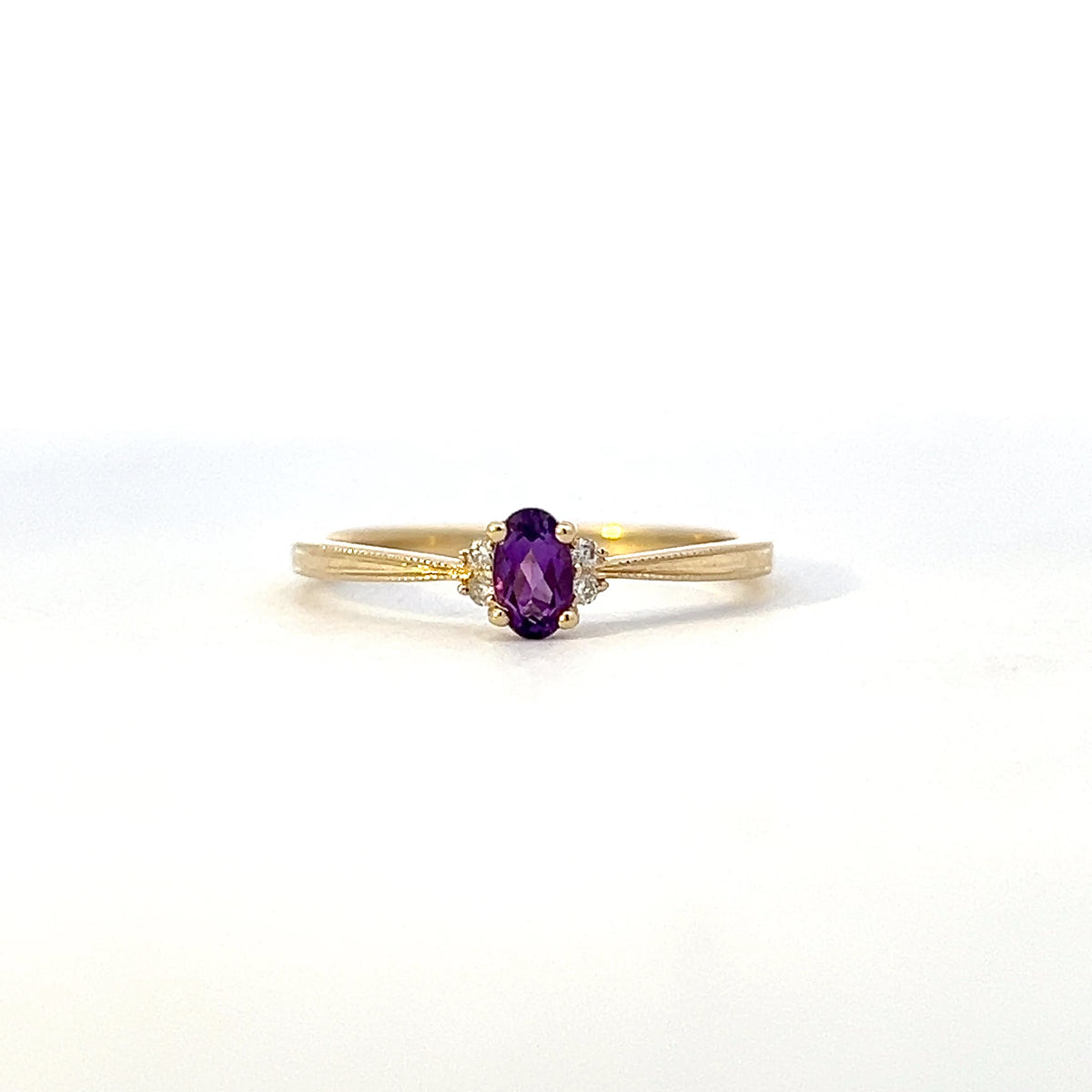 10K Yellow Gold 0.16cttw Amethyst and 0.03cttw Diamond Ring