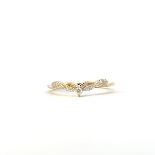 10K Yellow Gold 0.11 cttw Diamond Ring
