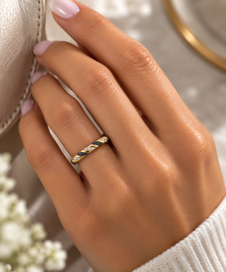 10K Yellow Gold 0.21cttw Canadian Diamond Ring