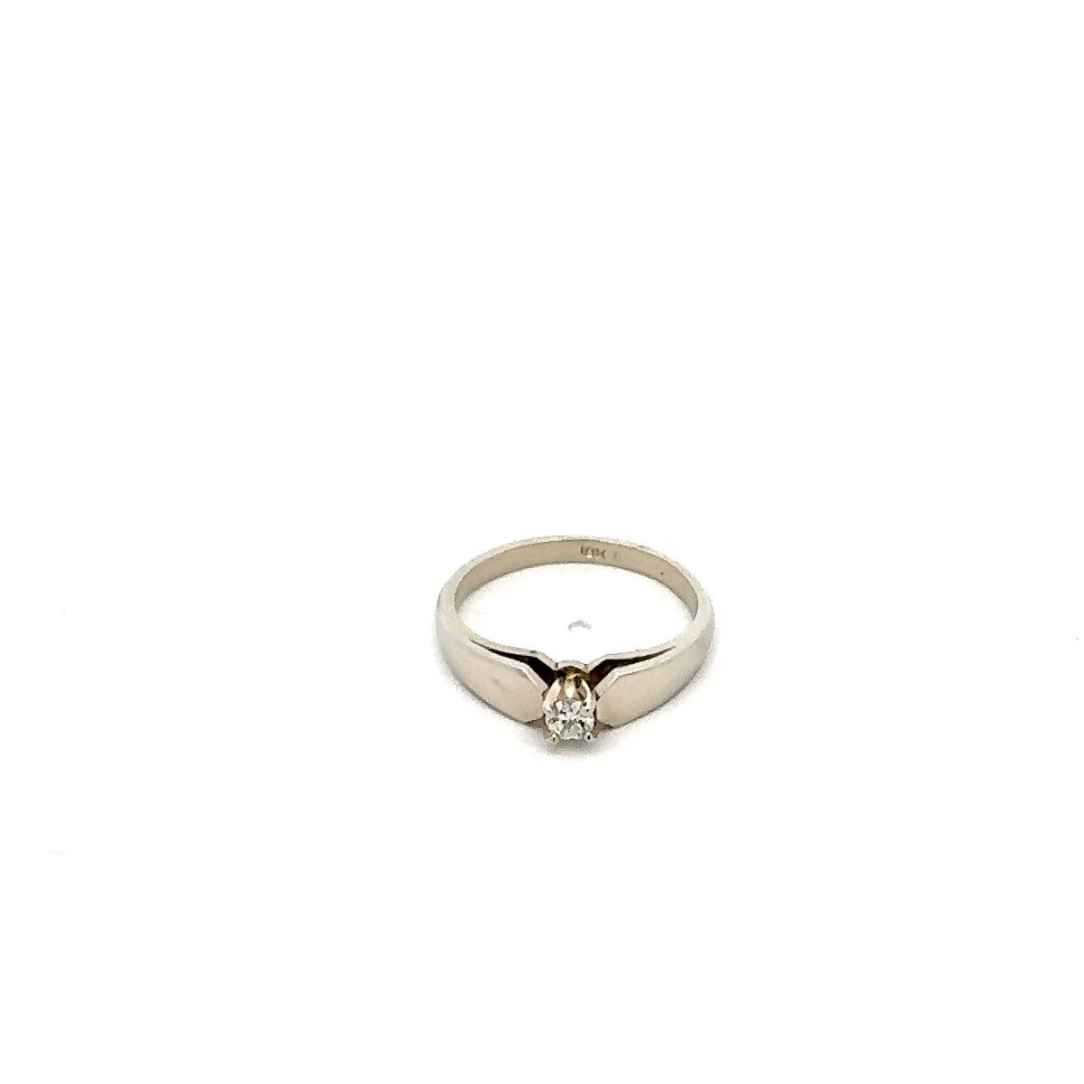 10K 0.12cttw Lab Grown Diamond Ring