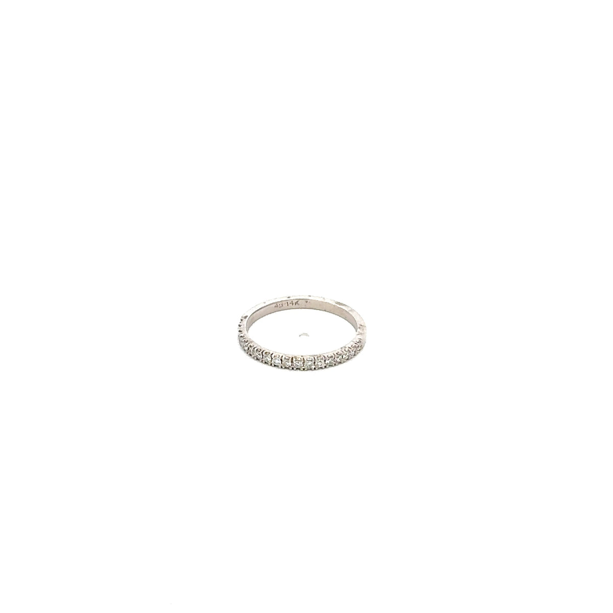 14K White Gold 0.20cttw Diamond Band, Size 6