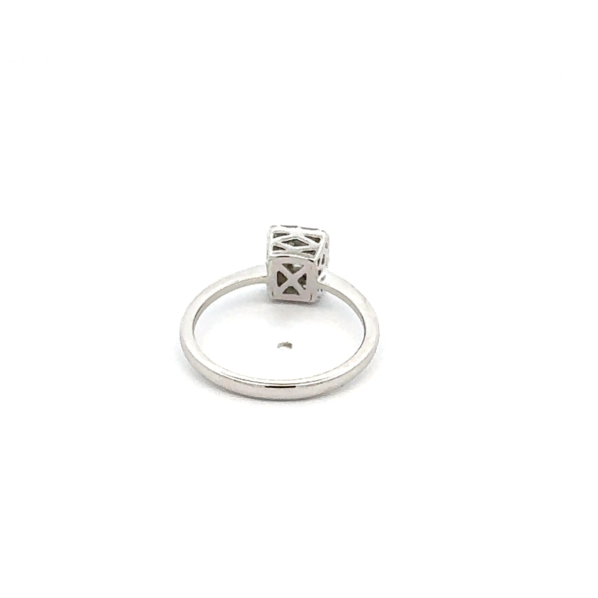 14K White Gold 0.27 cttw White Diamond Ring