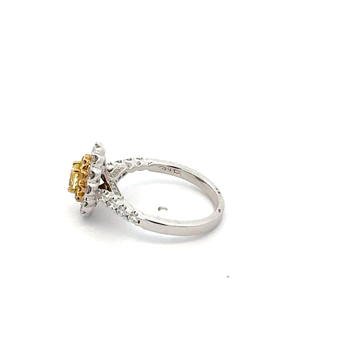 18K White Gold 1.31 cttw Natural Yellow and White Diamond Ring
