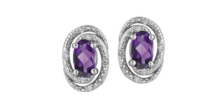 Aretes de plata de ley con amatista de talla ovalada de 0,44 quilates y halo de diamantes de 0,036 quilates