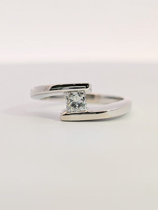 10K White Gold 0.33cttw Diamond Engagement Ring