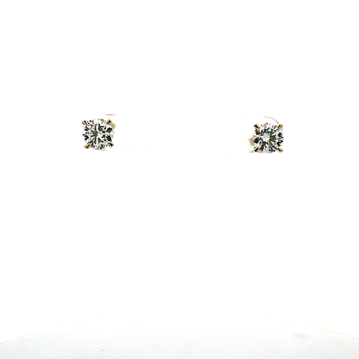 Aretes de oro amarillo de 14 quilates con diamantes cultivados en laboratorio de 1,05 quilates