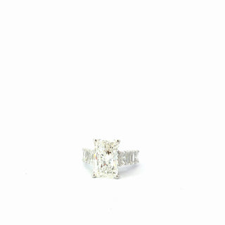 14K Gold 5.00ct Radiant Lab Grown Diamond Engagement Ring