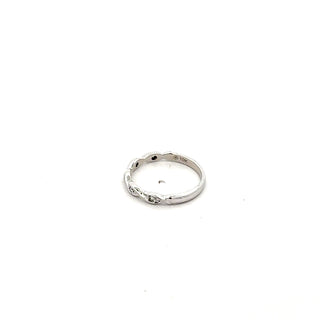 10K White Gold 0.08cttw Diamond Ring
