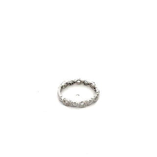 10K White Gold 0.15cttw Diamond Infinity Ring
