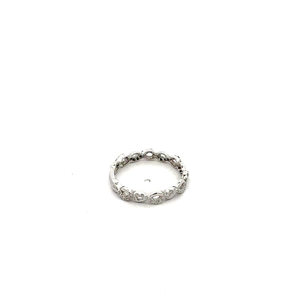 10K White Gold 0.15cttw Diamond Infinity Ring