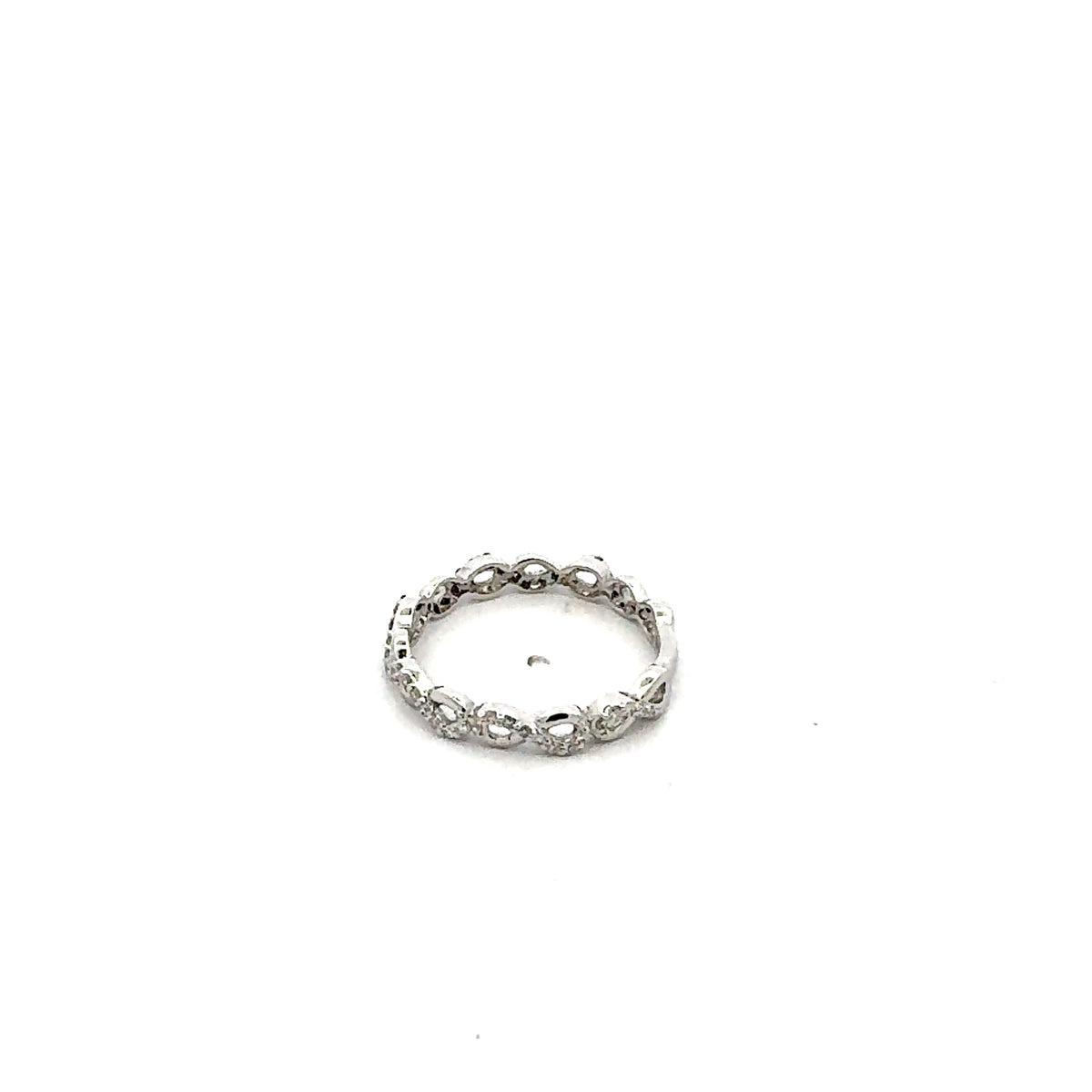 10K White Gold 0.15cttw Diamond Infinity Ring