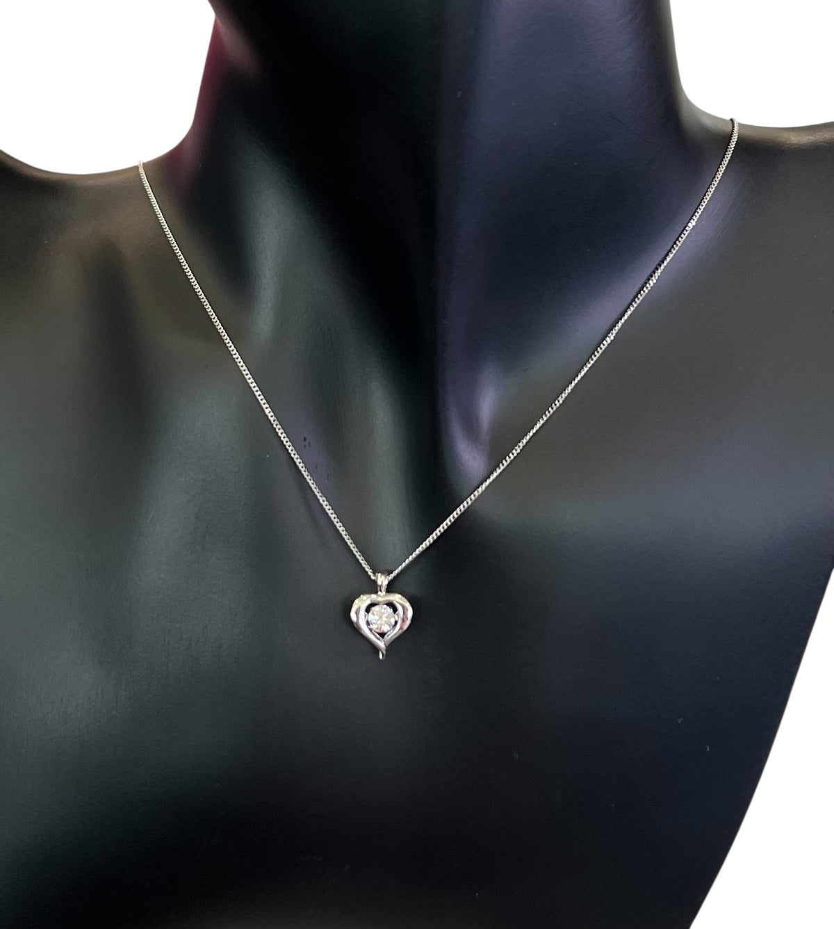 10K White Gold 0.25cttw Lab Grown Diamond Necklace - 18 Inches