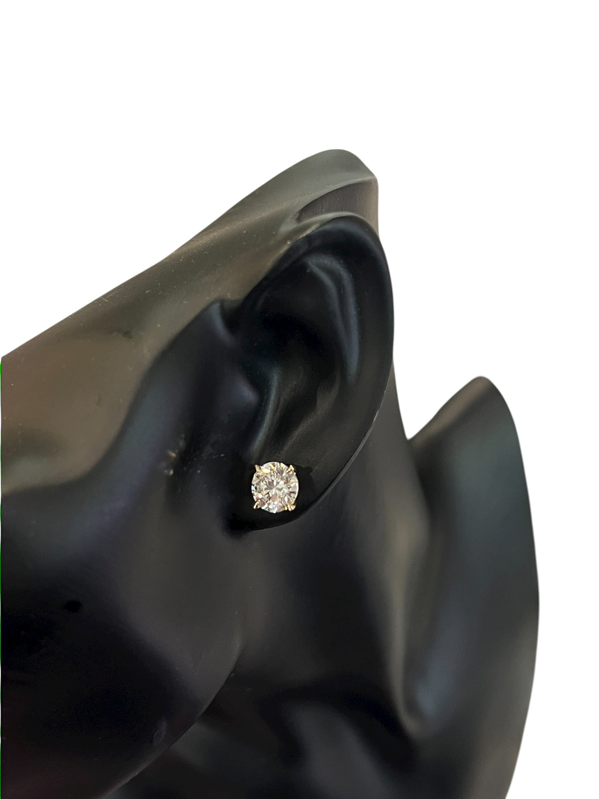 Aretes de oro amarillo de 14 quilates con diamantes cultivados en laboratorio de 1,05 quilates