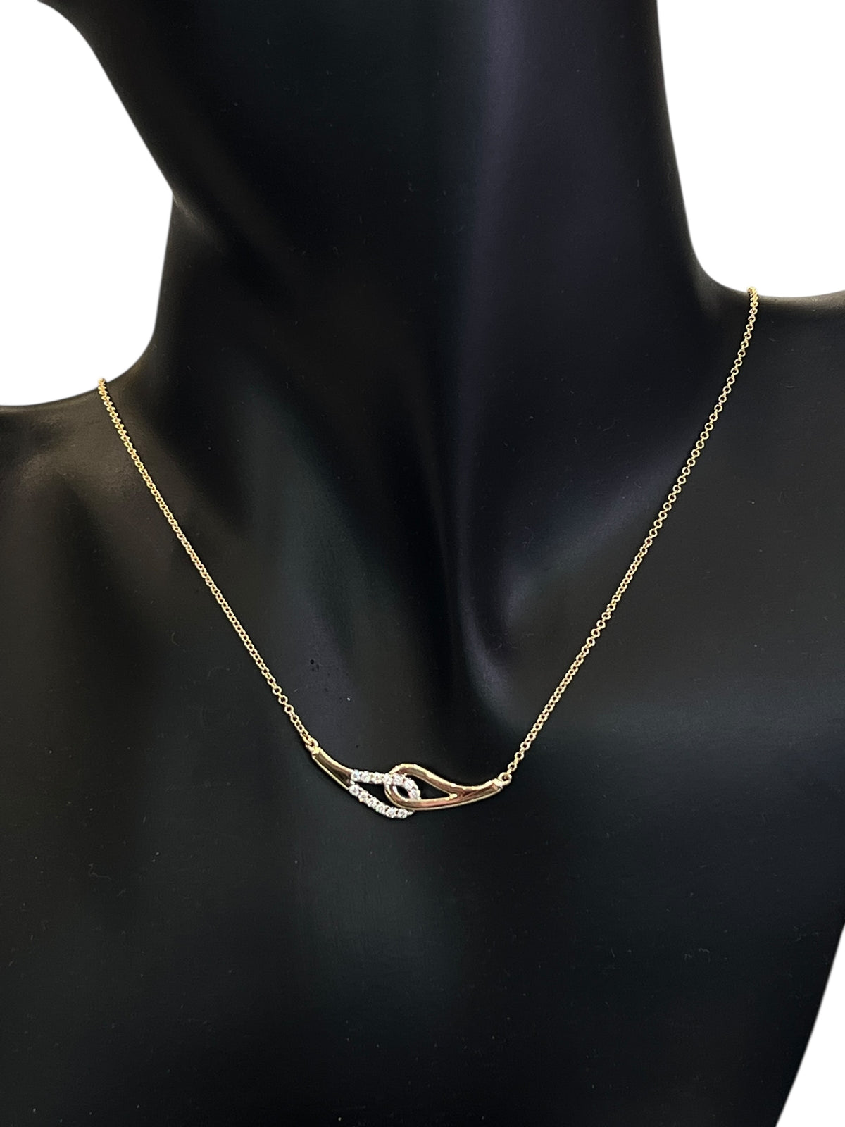 10K Yellow Gold 0.13cttw Diamond Necklace