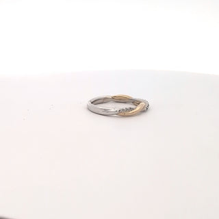 10K White and Yellow Gold 0.08 cttw Diamond Ring