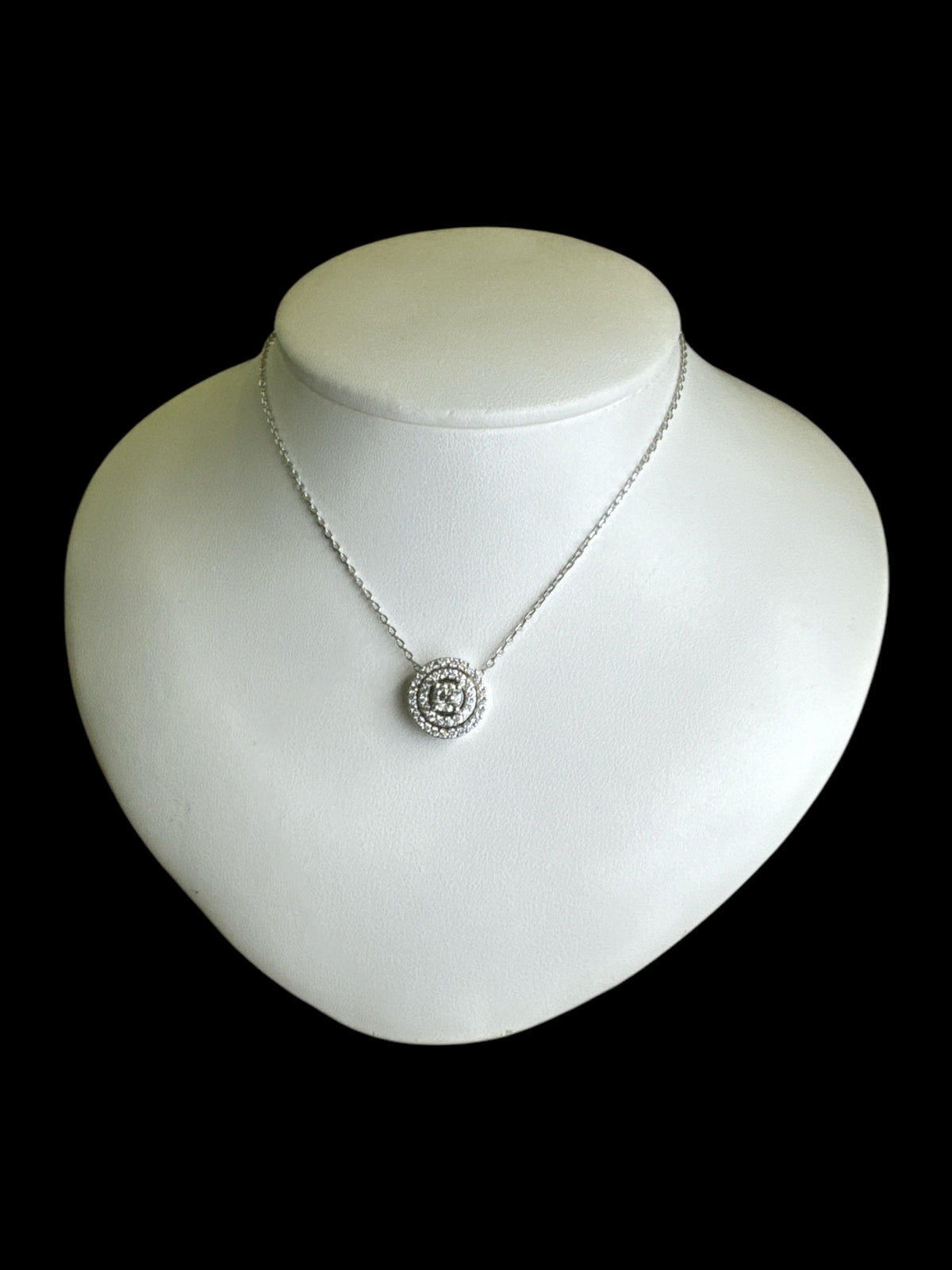 14K White Gold 1.14cttw Diamond Halo Pendant - 18&quot;