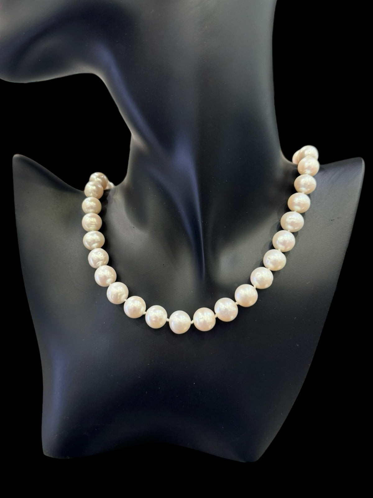 14KY Cultured Fresh Water Pearls Strand - 18&quot;