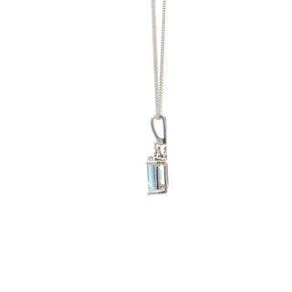 10K White Gold Aquamarine Birthstone pendant