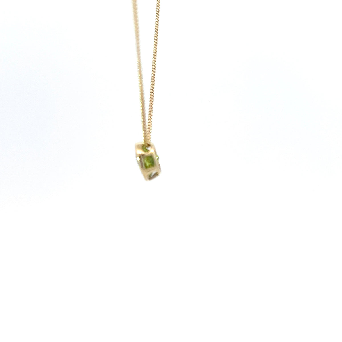 10K Yellow Gold 5mm Genuine Peridot Pendant, 18&quot;