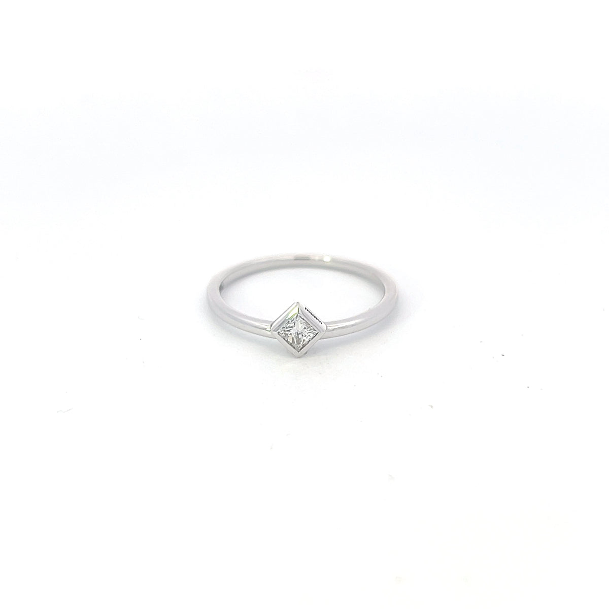 10K White Gold 0.16cttw Princess Cut Canadian Diamond Ring